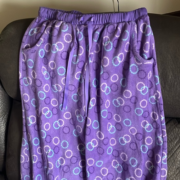 Pajama Set - Picture 3 of 3